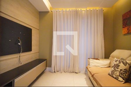 Sala  de casa de condomínio à venda com 3 quartos, 124m² em Pinheiro, São Leopoldo