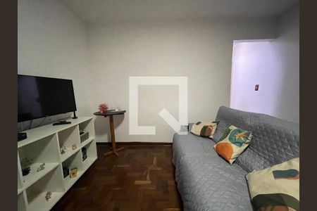 Sala de casa à venda com 4 quartos, 250m² em Ferreira, São Paulo