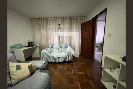 Sala de casa à venda com 4 quartos, 250m² em Ferreira, São Paulo