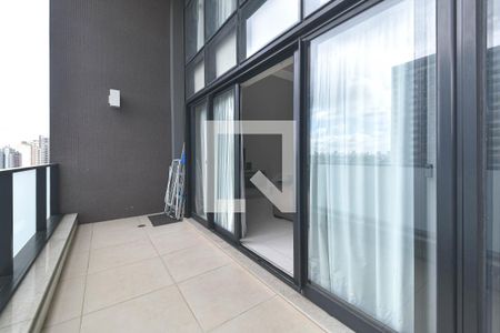 Apartamento à venda com 1 quarto, 58m² em Campo Belo, São Paulo