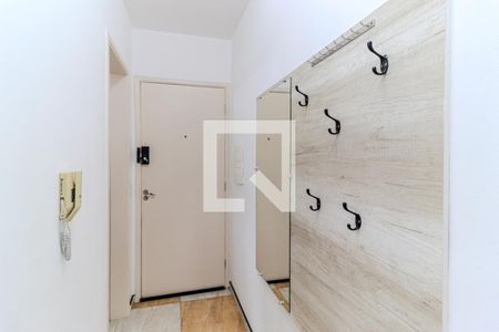 Corredor de Entrada de kitnet/studio à venda com 1 quarto, 33m² em República, São Paulo