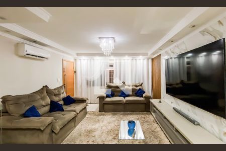 Sala  de casa à venda com 4 quartos, 350m² em Vila Londrina, São Paulo