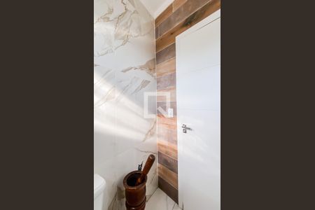 Lavabo  de casa à venda com 4 quartos, 350m² em Vila Londrina, São Paulo