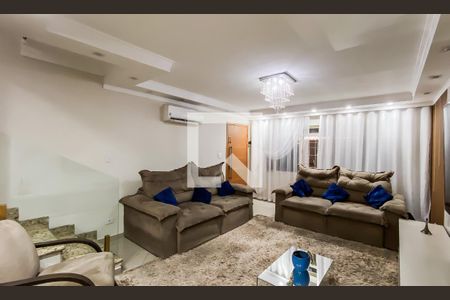 Sala  de casa à venda com 4 quartos, 350m² em Vila Londrina, São Paulo