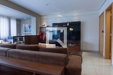 Sala de TV de apartamento para alugar com 4 quartos, 140m² em Vila da Serra, Nova Lima