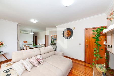 Sala de apartamento para alugar com 4 quartos, 128m² em Padre Eustáquio, Belo Horizonte