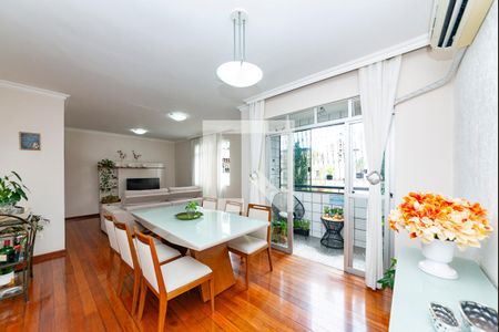 Sala de apartamento para alugar com 4 quartos, 128m² em Padre Eustáquio, Belo Horizonte