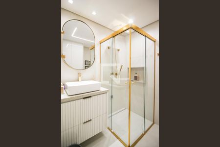 Banheiro  de kitnet/studio para alugar com 1 quarto, 29m² em Indianópolis, São Paulo