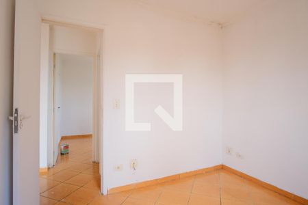 Quarto 1 de apartamento para alugar com 2 quartos, 57m² em Vila Esperança, São Paulo