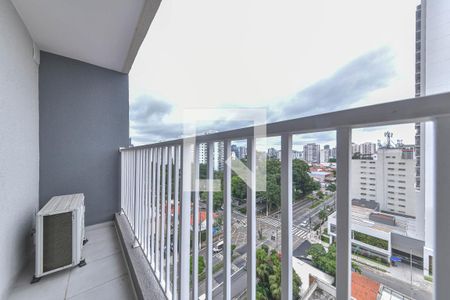 Varanda de kitnet/studio para alugar com 1 quarto, 27m² em Santo Amaro, São Paulo