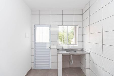 Kitnet de casa de condomínio para alugar com 1 quarto, 20m² em Vila Nilo, São Paulo