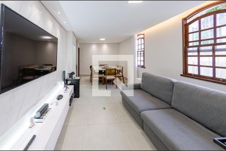 Sala de apartamento à venda com 3 quartos, 108m² em Santa Lúcia, Belo Horizonte