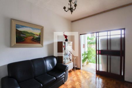 Sala de casa à venda com 3 quartos, 202m² em Santa Branca, Belo Horizonte