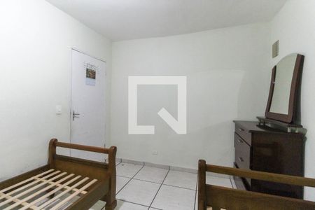 Quarto 2 de casa para alugar com 3 quartos, 200m² em Vila Seabra, São Paulo