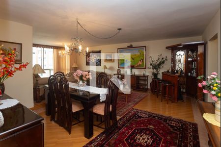 Sala de apartamento à venda com 3 quartos, 163m² em Perdizes, São Paulo