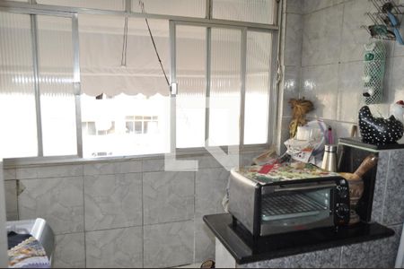 Apartamento à venda com 3 quartos, 80m² em Inhaúma, Rio de Janeiro