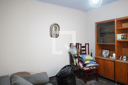 Sala de casa à venda com 3 quartos, 216m² em Vila Invernada, São Paulo