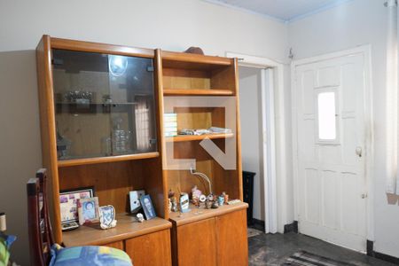 Sala de casa à venda com 3 quartos, 216m² em Vila Invernada, São Paulo