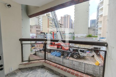 Sacada de apartamento para alugar com 2 quartos, 56m² em Cerqueira César, São Paulo