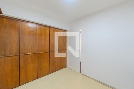 Quarto 1 de apartamento para alugar com 2 quartos, 56m² em Cerqueira César, São Paulo