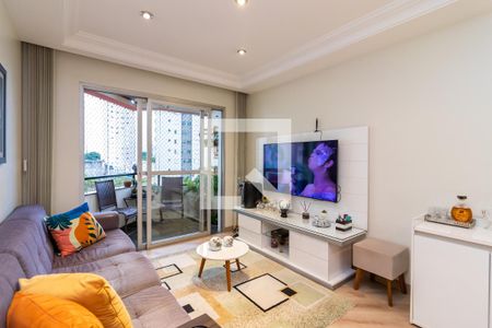 Sala de Estar de apartamento à venda com 3 quartos, 76m² em Santa Terezinha, São Paulo