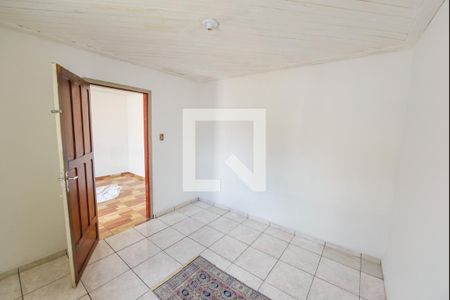 Quarto de casa para alugar com 1 quarto, 35m² em Parque Santo Antonio, Taubaté