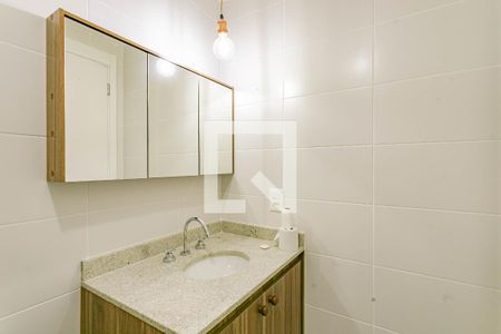 Banheiro de apartamento à venda com 1 quarto, 32m² em Vila Gumercindo, São Paulo