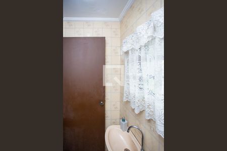 Lavabo de casa para alugar com 3 quartos, 253m² em Cidade Júlia, São Paulo