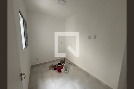Quarto 1 de apartamento para alugar com 2 quartos, 37m² em Cidade Antônio Estêvão de Carvalho, São Paulo