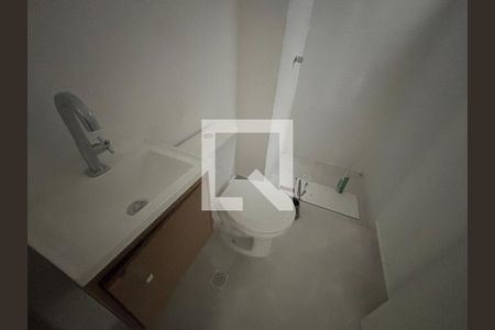 Banheiro  de apartamento para alugar com 2 quartos, 37m² em Cidade Antônio Estêvão de Carvalho, São Paulo