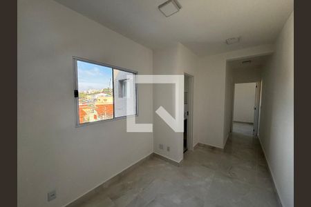 Sala/cozinha de apartamento para alugar com 2 quartos, 37m² em Cidade Antônio Estêvão de Carvalho, São Paulo