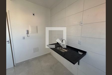 Sala/cozinha de apartamento para alugar com 2 quartos, 37m² em Cidade Antônio Estêvão de Carvalho, São Paulo