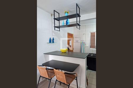 Cozinha  de apartamento para alugar com 1 quarto, 30m² em Aviação, Praia Grande