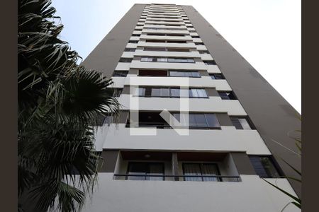 Fachada de apartamento para alugar com 2 quartos, 70m² em Super Quadra Morumbi, São Paulo