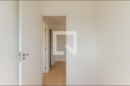 Quarto 1 de kitnet/studio para alugar com 2 quartos, 28m² em Jardim Jaragua (sao Domingos), São Paulo