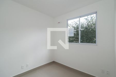 Quarto 2 de apartamento para alugar com 2 quartos, 49m² em Chácara das Pedras, Porto Alegre