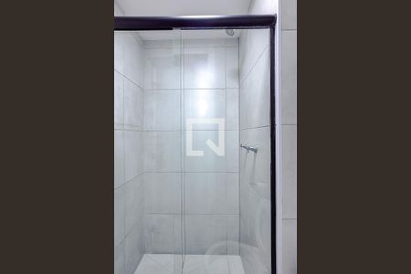 Banheiro de apartamento para alugar com 1 quarto, 30m² em Barra Funda, São Paulo