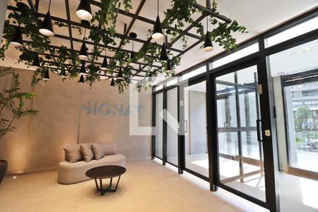 Hall de entrada de apartamento para alugar com 3 quartos, 90m² em Jardim Sul, Uberlândia