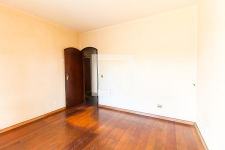 Quarto 1 de casa para alugar com 4 quartos, 152m² em Jardim Santo Elias (sao Miguel), São Paulo