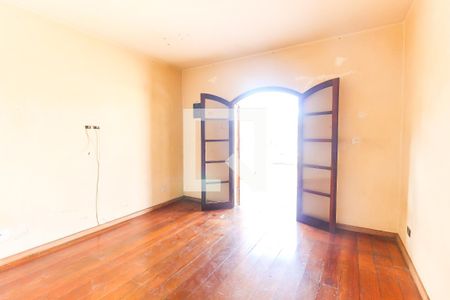 Quarto 1 de casa para alugar com 4 quartos, 152m² em Jardim Santo Elias (sao Miguel), São Paulo