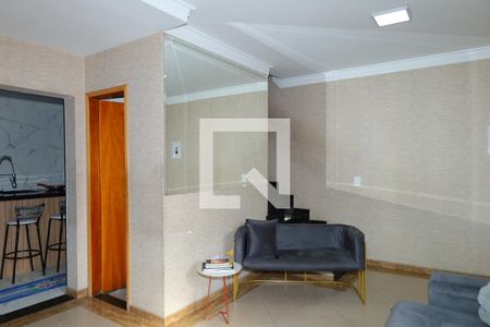 Sala de casa para alugar com 3 quartos, 90m² em Parque Cruzeiro do Sul, São Paulo