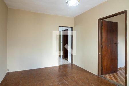 Sala de casa à venda com 5 quartos, 100m² em Vila Uniao (zona Leste), São Paulo