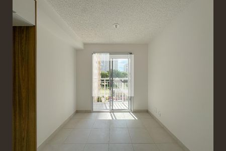 Sala/Cozinha de apartamento para alugar com 2 quartos, 38m² em Várzea da Barra Funda, São Paulo