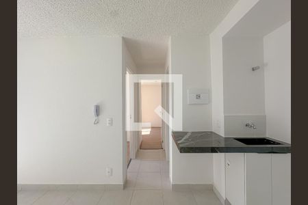 Sala/Cozinha de apartamento para alugar com 2 quartos, 38m² em Várzea da Barra Funda, São Paulo