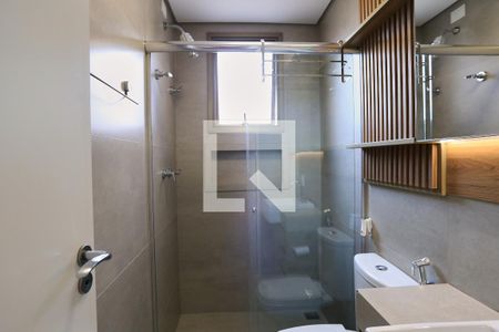 Banheiro da Suíte de apartamento à venda com 2 quartos, 64m² em Santo Antônio, Belo Horizonte