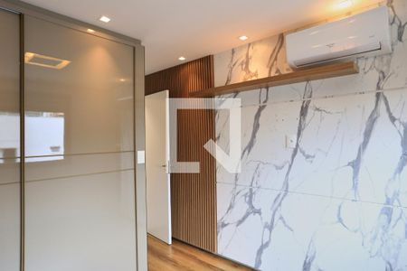 Suíte de apartamento à venda com 2 quartos, 64m² em Santo Antônio, Belo Horizonte