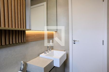 Banheiro da Suíte de apartamento à venda com 2 quartos, 64m² em Santo Antônio, Belo Horizonte