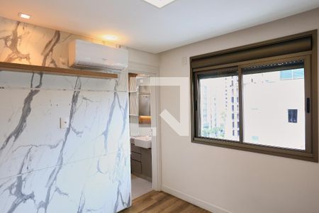 Suíte de apartamento à venda com 2 quartos, 64m² em Santo Antônio, Belo Horizonte