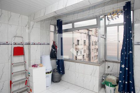 Cozinha + Área de Serviço de apartamento à venda com 2 quartos, 65m² em Centro Histórico, Porto Alegre
