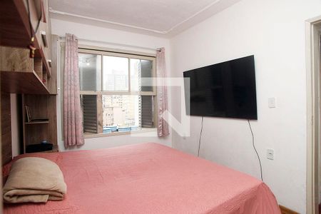 Quarto 1 de apartamento para alugar com 2 quartos, 65m² em Centro Histórico, Porto Alegre